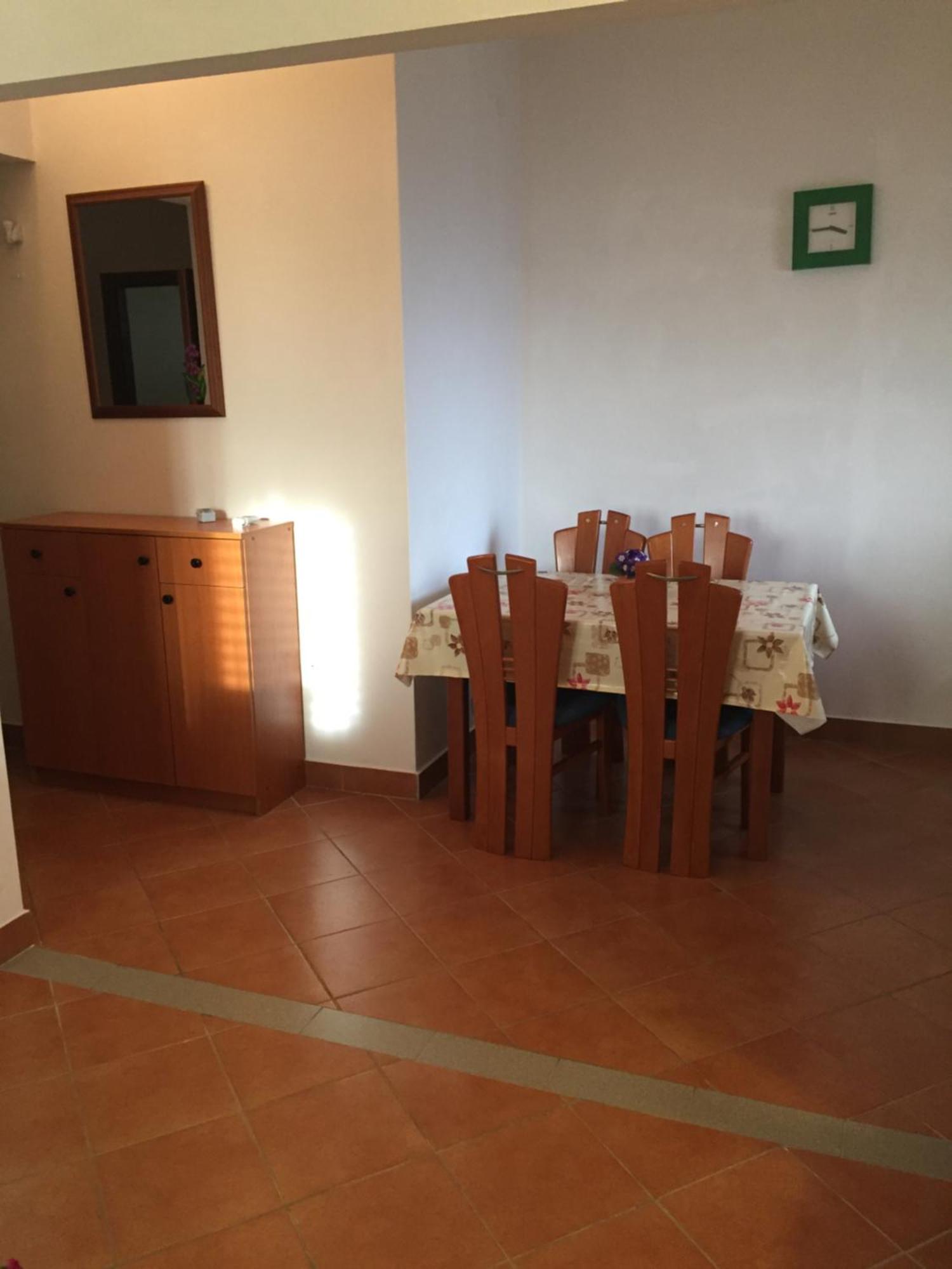 Apartments Anka Нін Екстер'єр фото