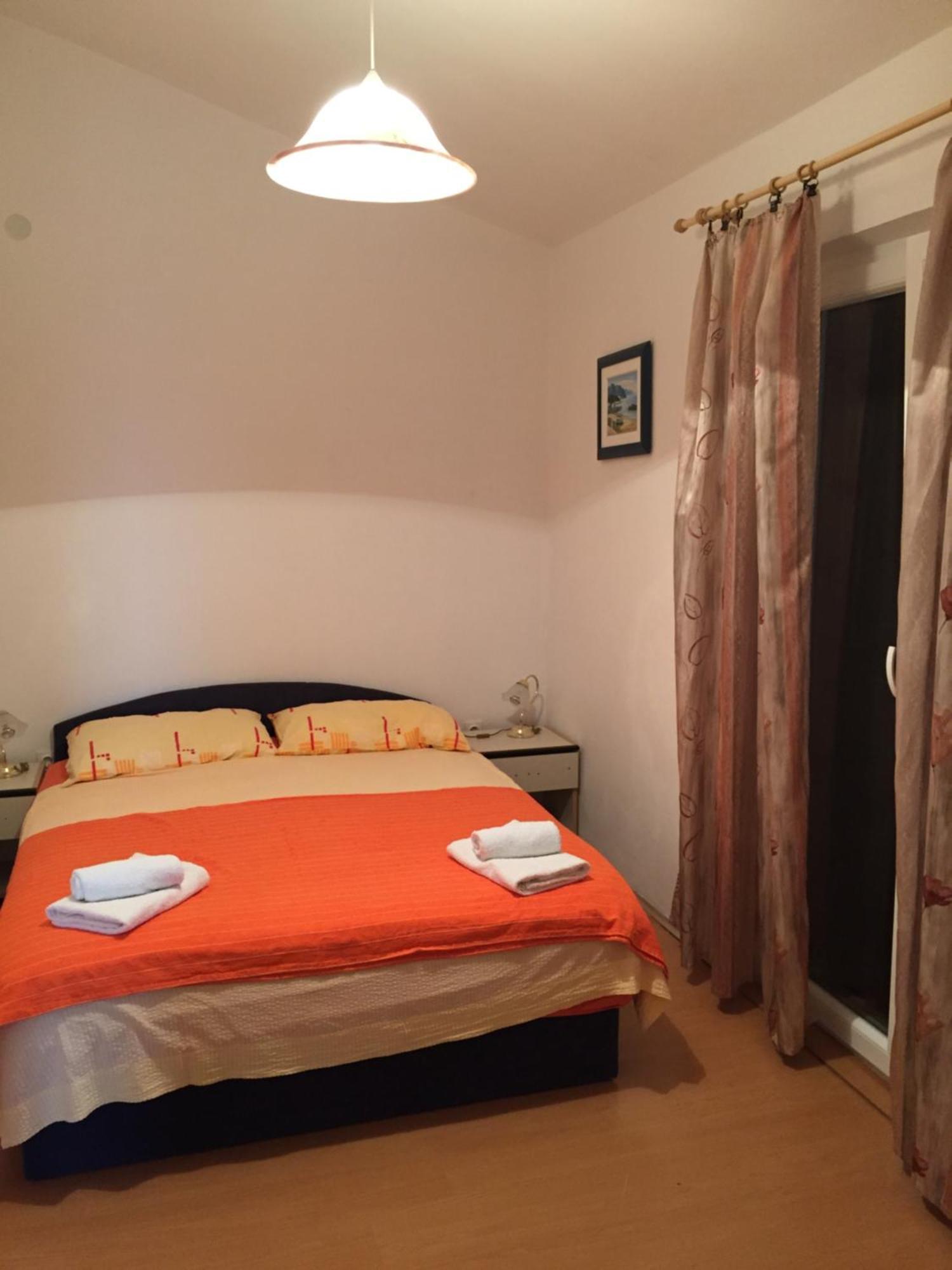 Apartments Anka Нін Екстер'єр фото